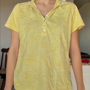 Yellow shirt simple leaf pattern
